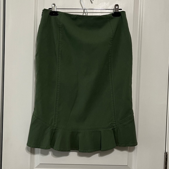 Anthropologie Elevenses Olive Green Fishtail Pencil Skirt Sz 8 - Picture 5 of 7